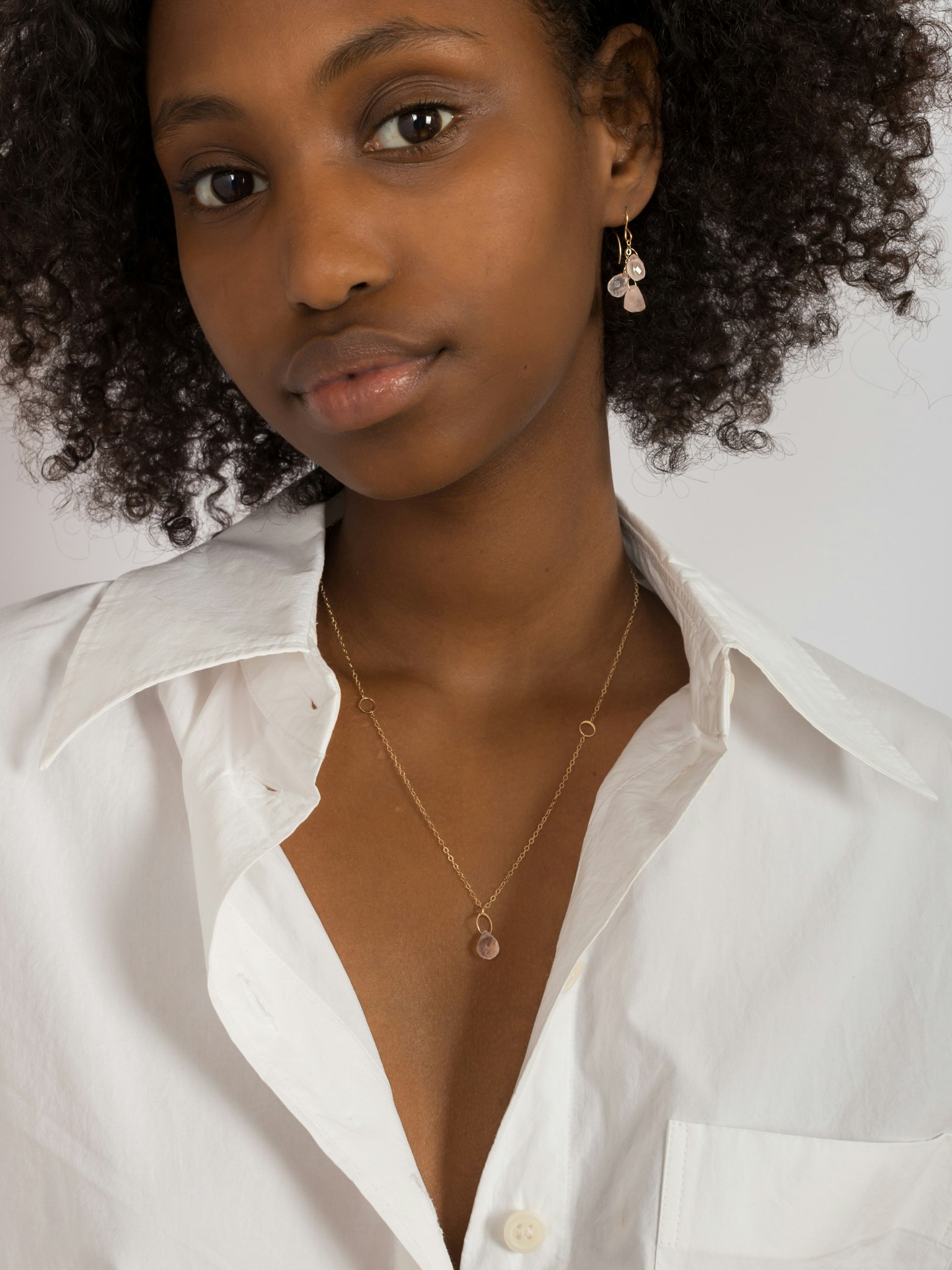 Rose quartz single drop necklace photo 2