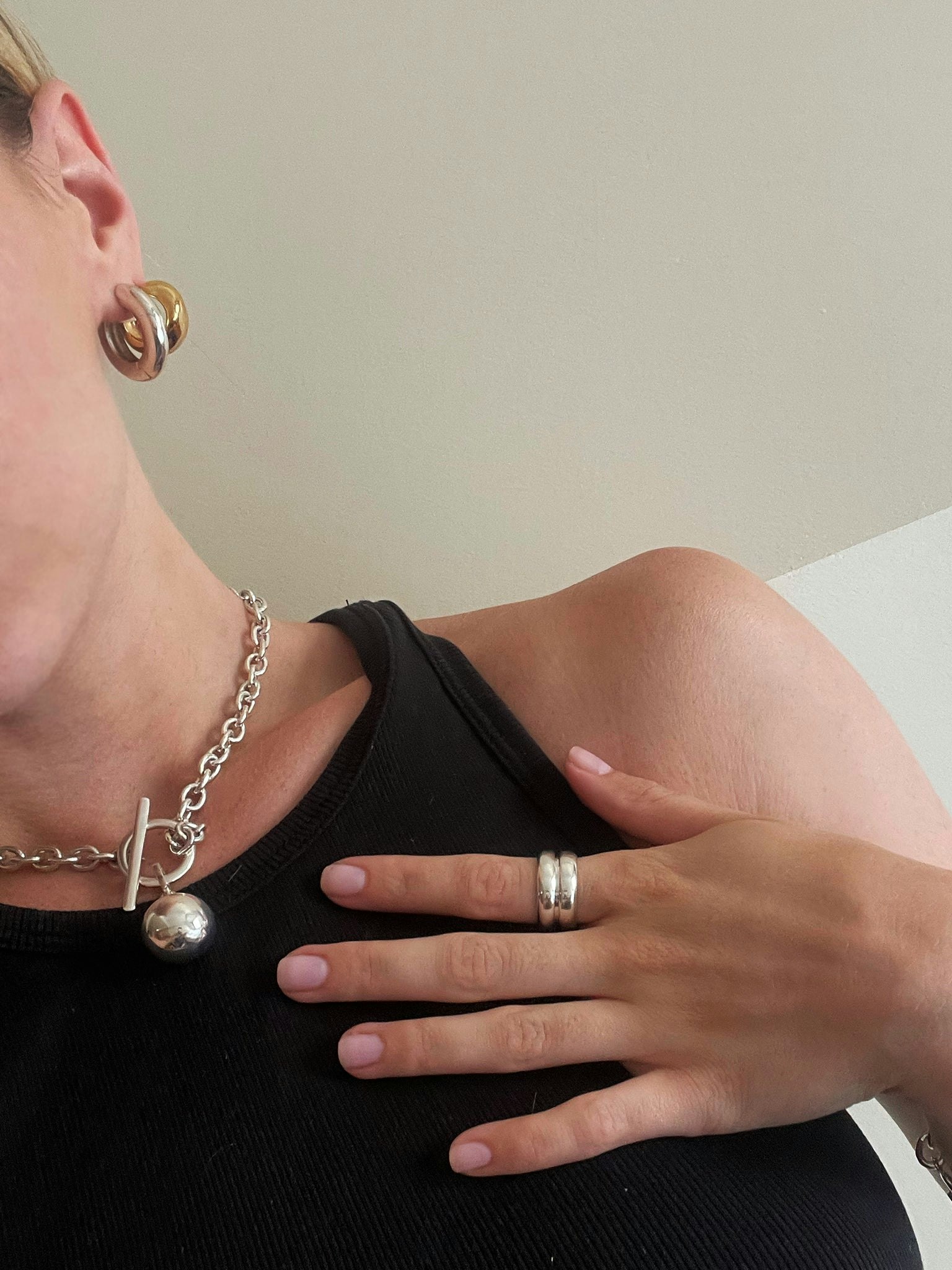 Small celia hoops photo 4