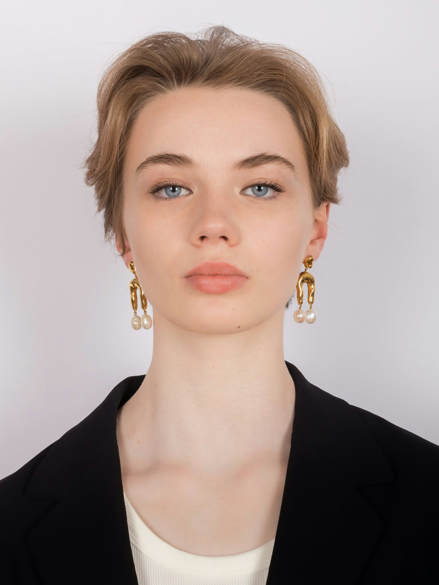 Small imogene earrings photo 2