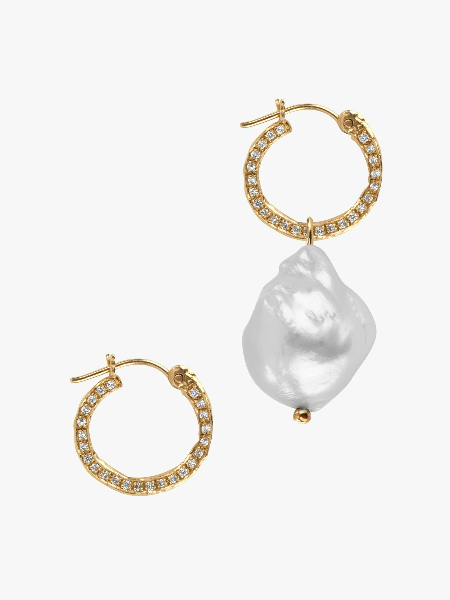 Diamond hoop earrings with baroque pearl photo 1