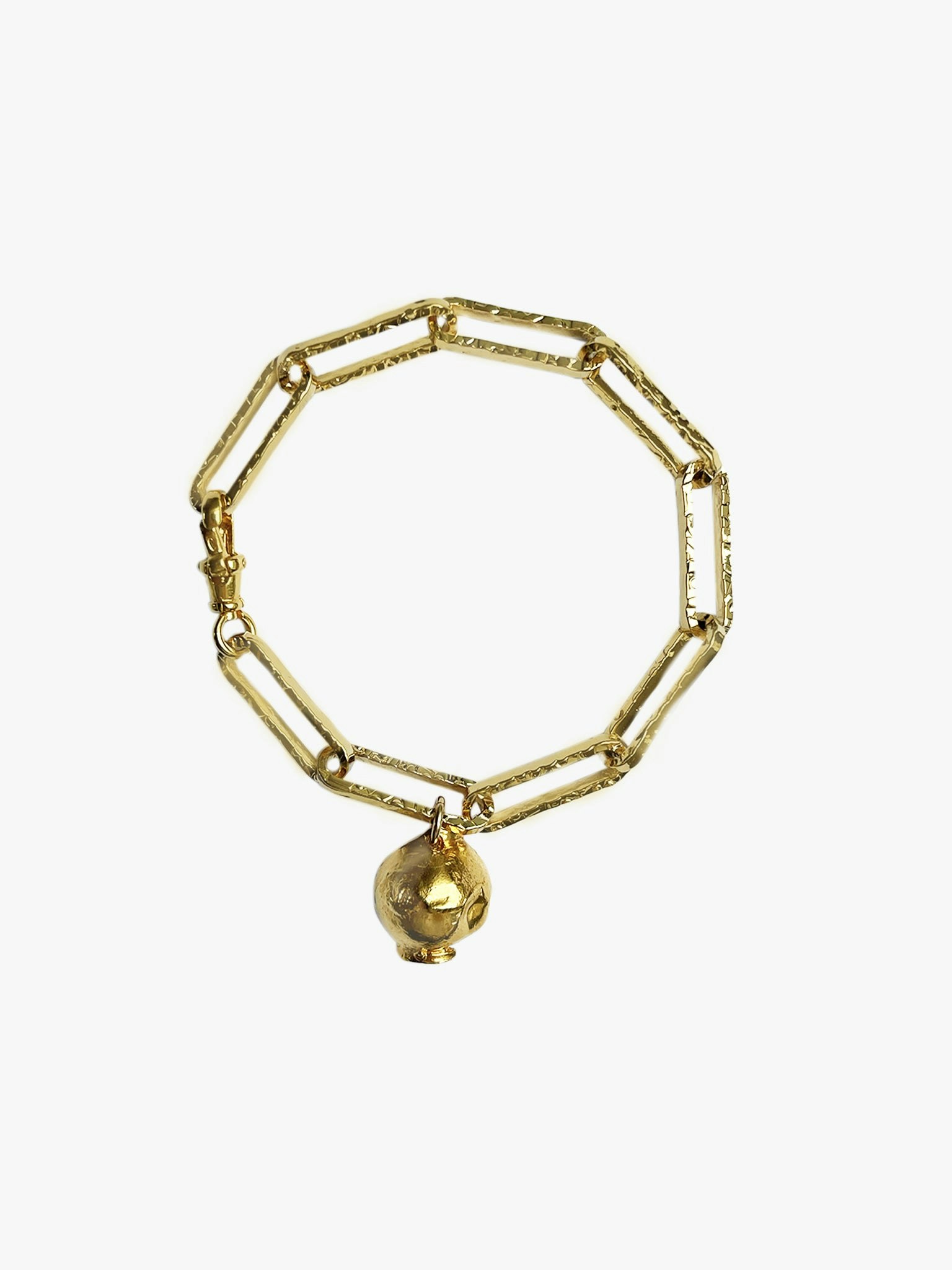 The beacon's companion bracelet photo 1