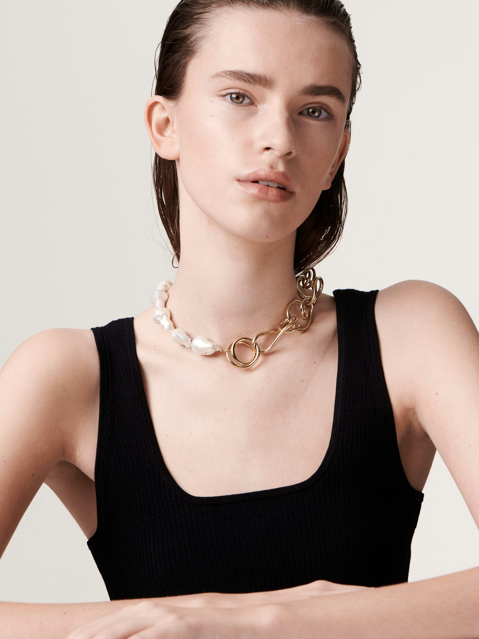 Who's in charge? pearl necklace photo 2