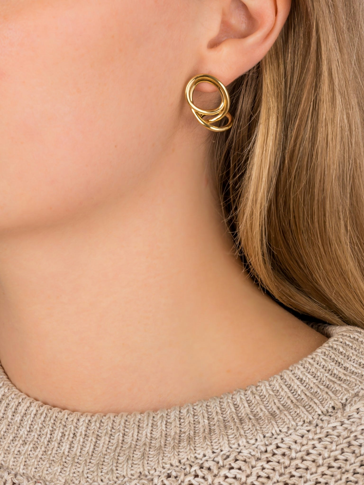 Letter to an archaeologist earrings photo 2