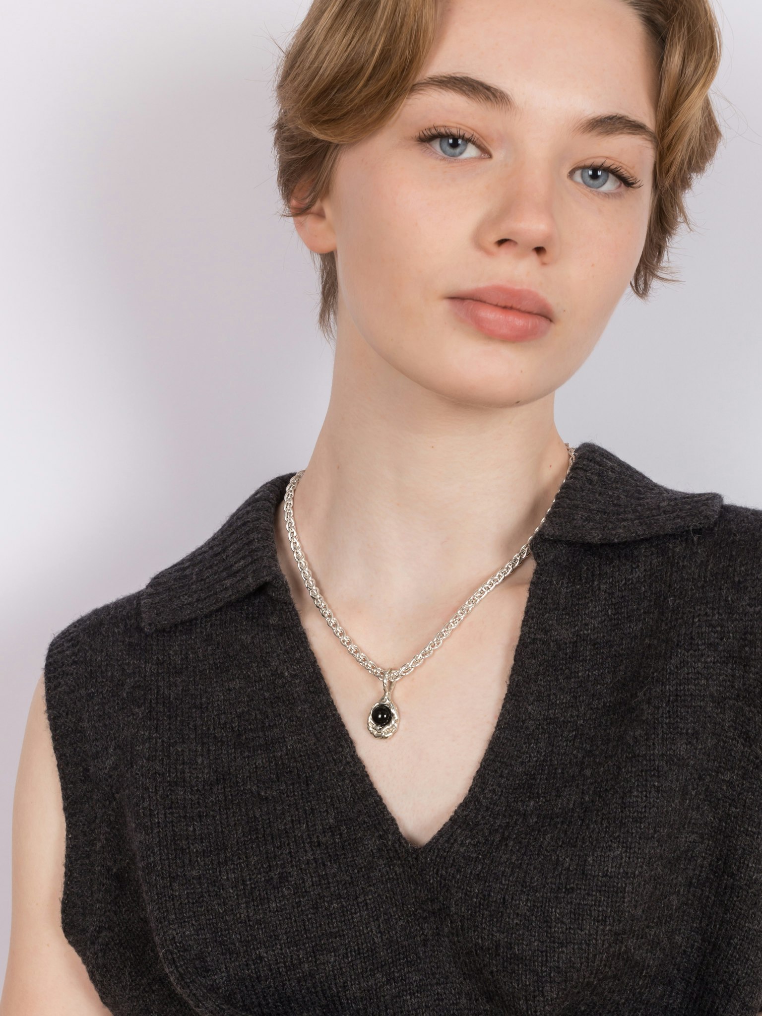 Chestnut necklace photo 2