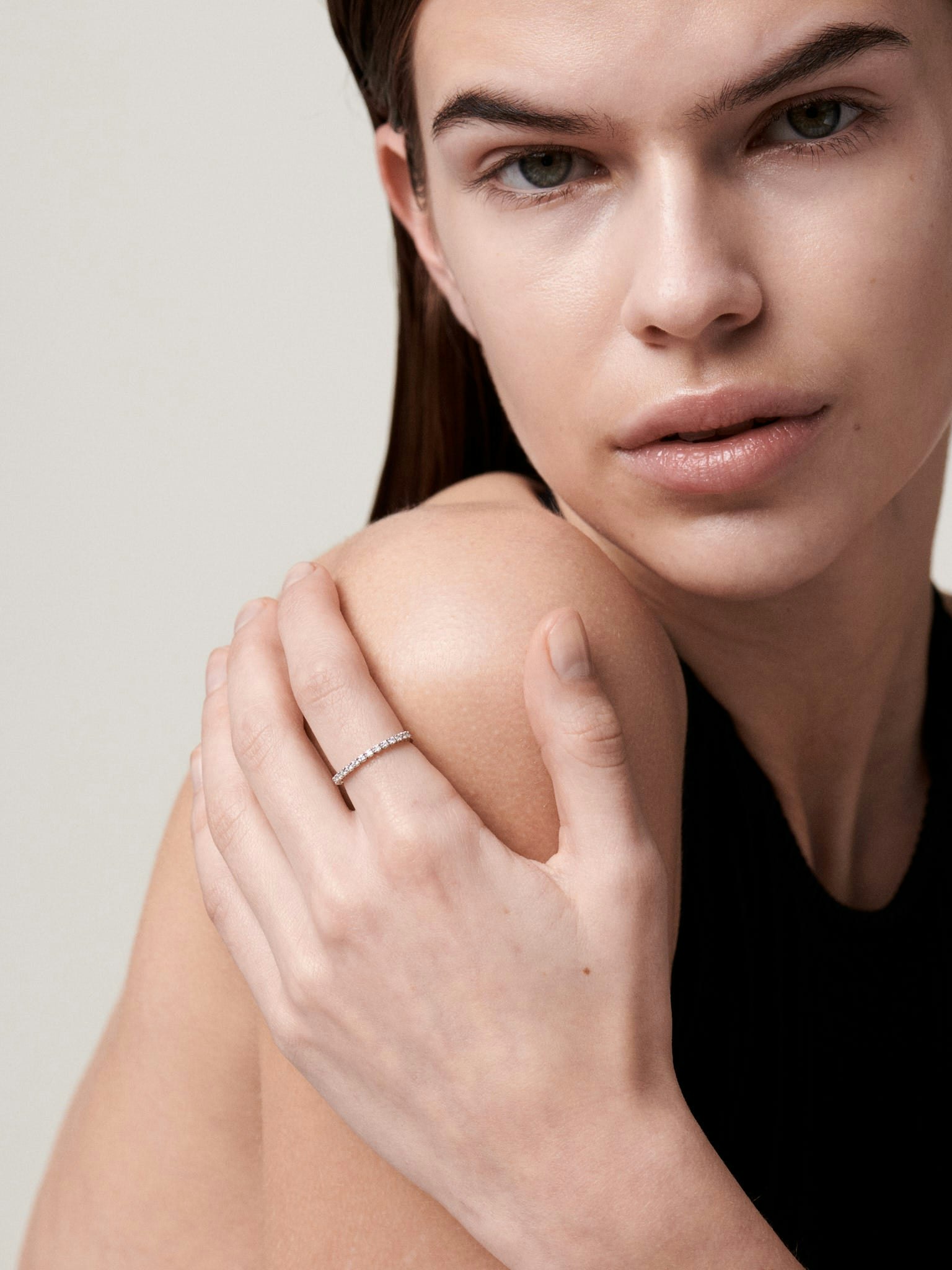 Diamond tennis ring photo 2