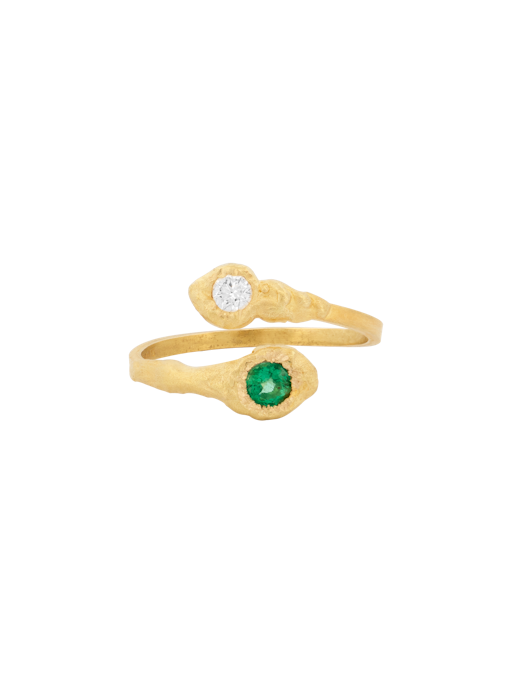 Esmeralda duo emerald and diamond ring photo