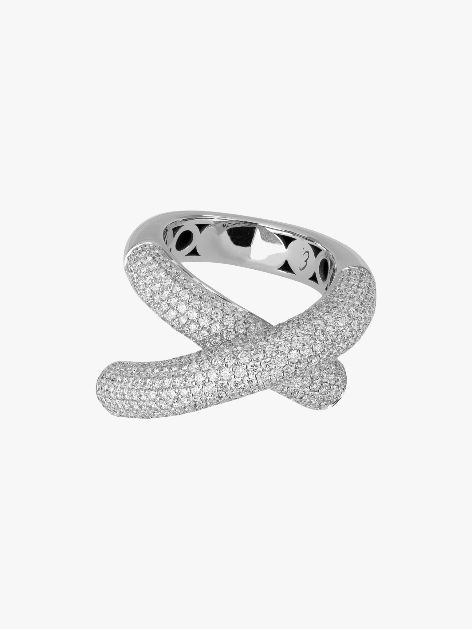 Cross loop full pavé diamond ring photo 3