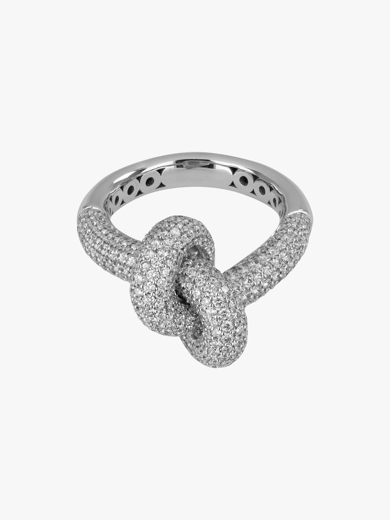 Absolutely loose knot pavé diamond ring photo 3