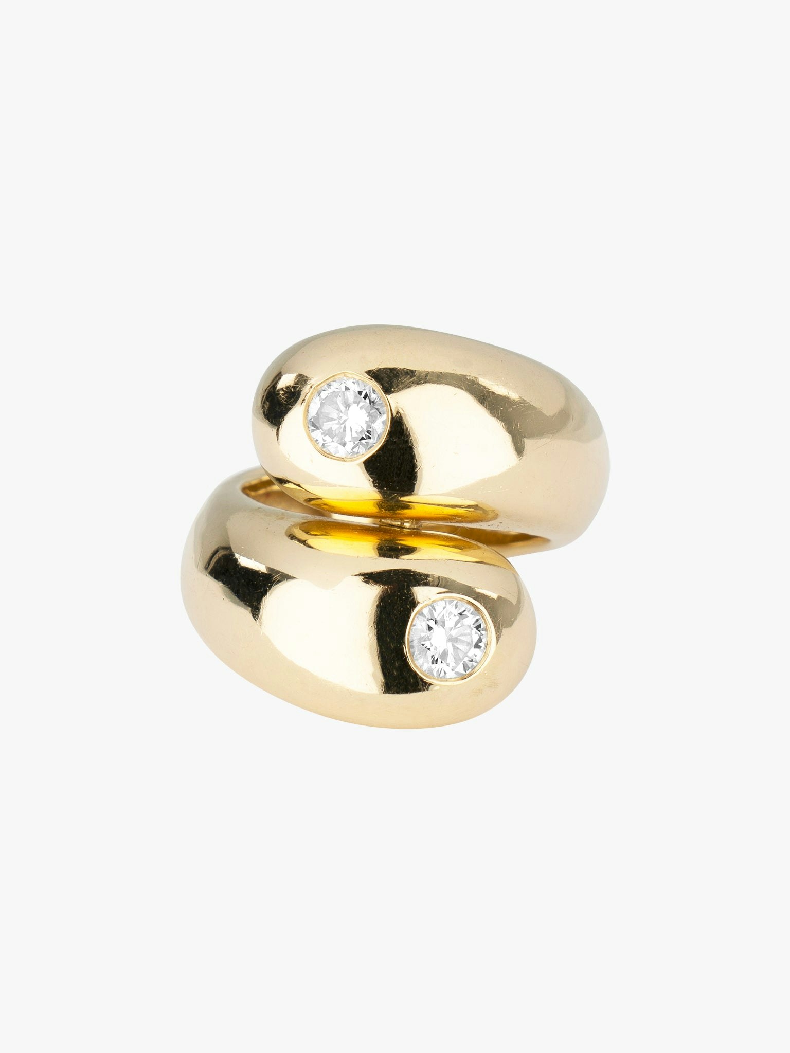Double apse diamond bezel ring photo 1