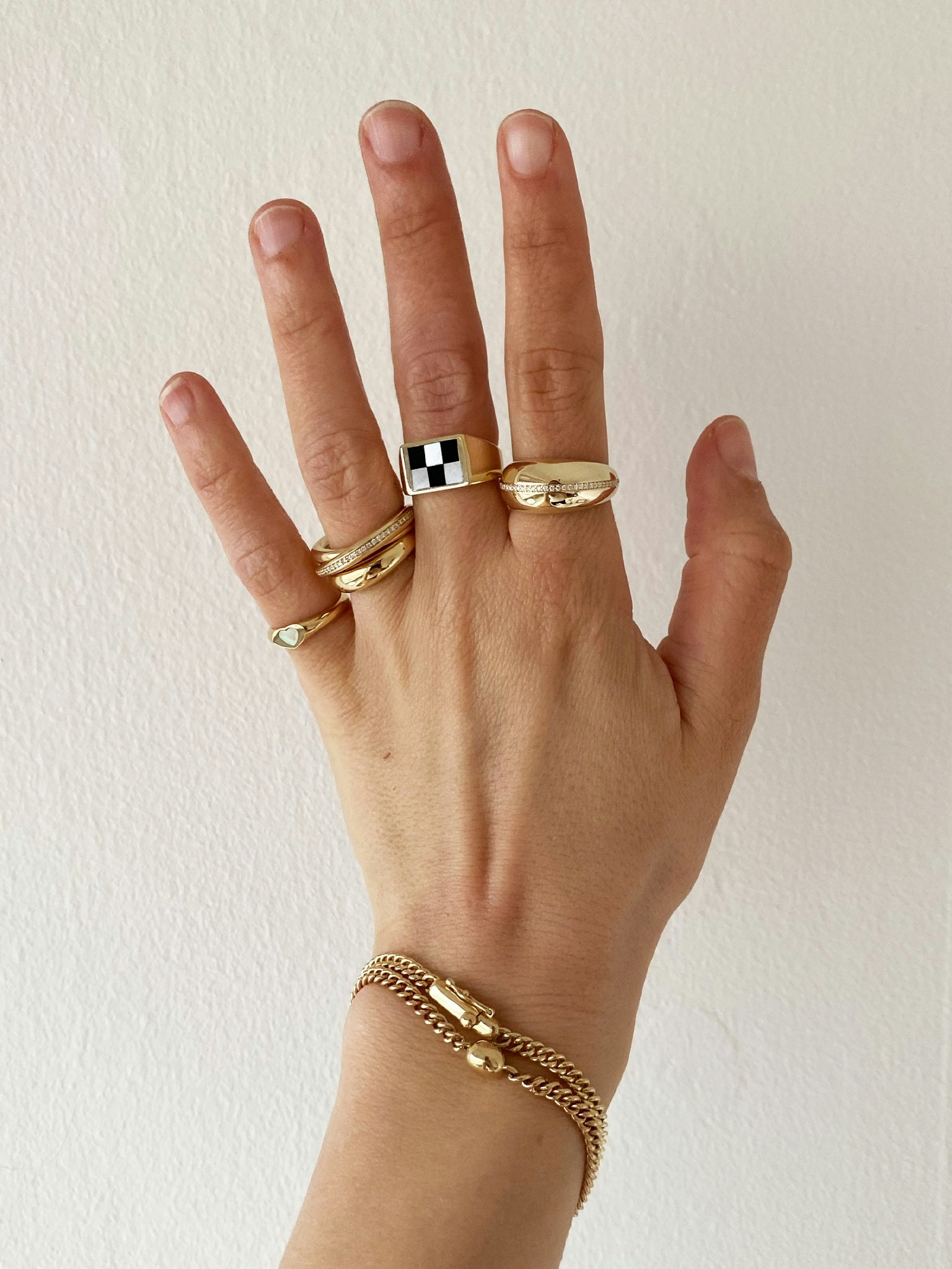 Form ring II with pavé diamonds photo 5