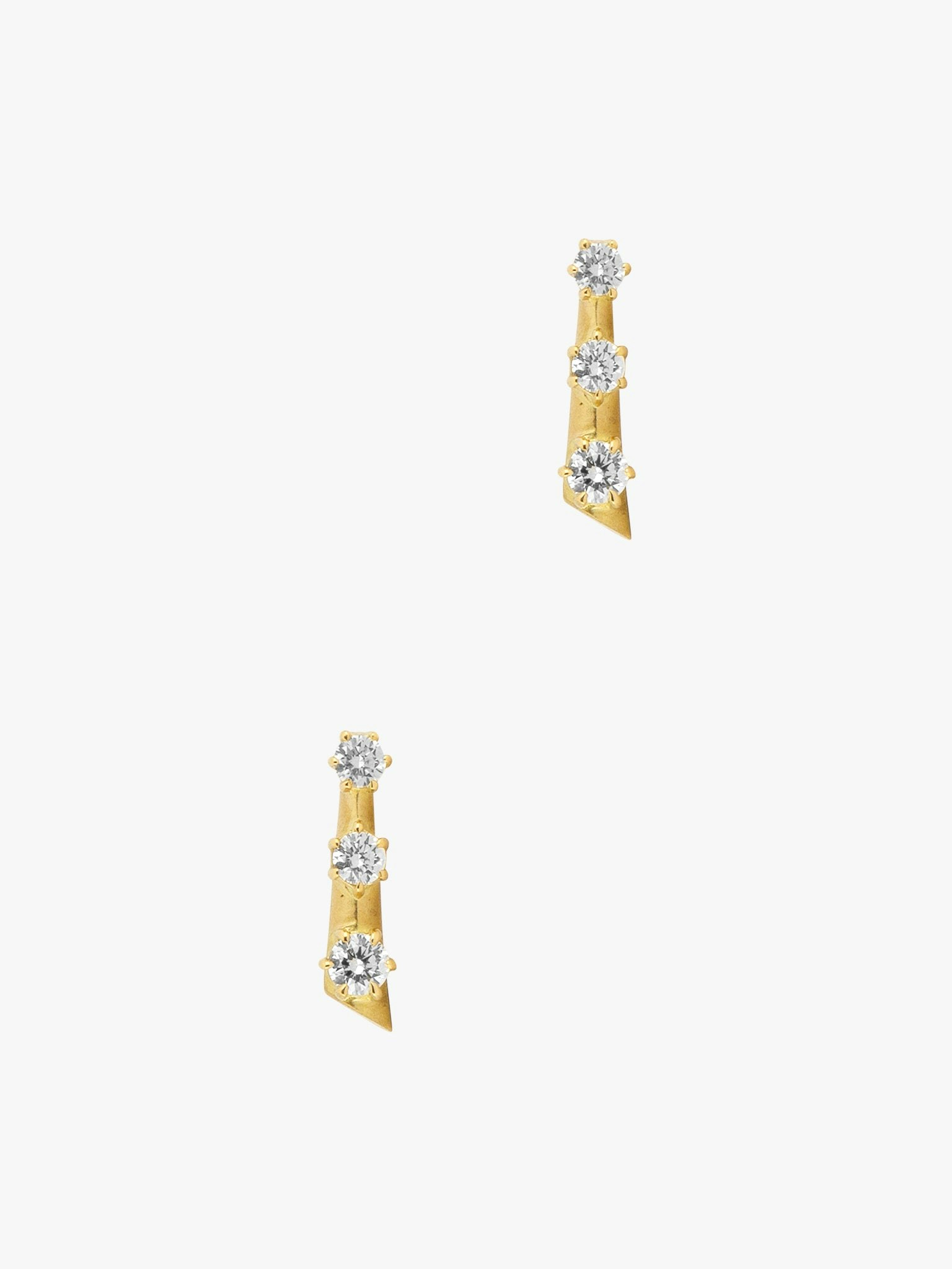 Kismet bar studs photo 1