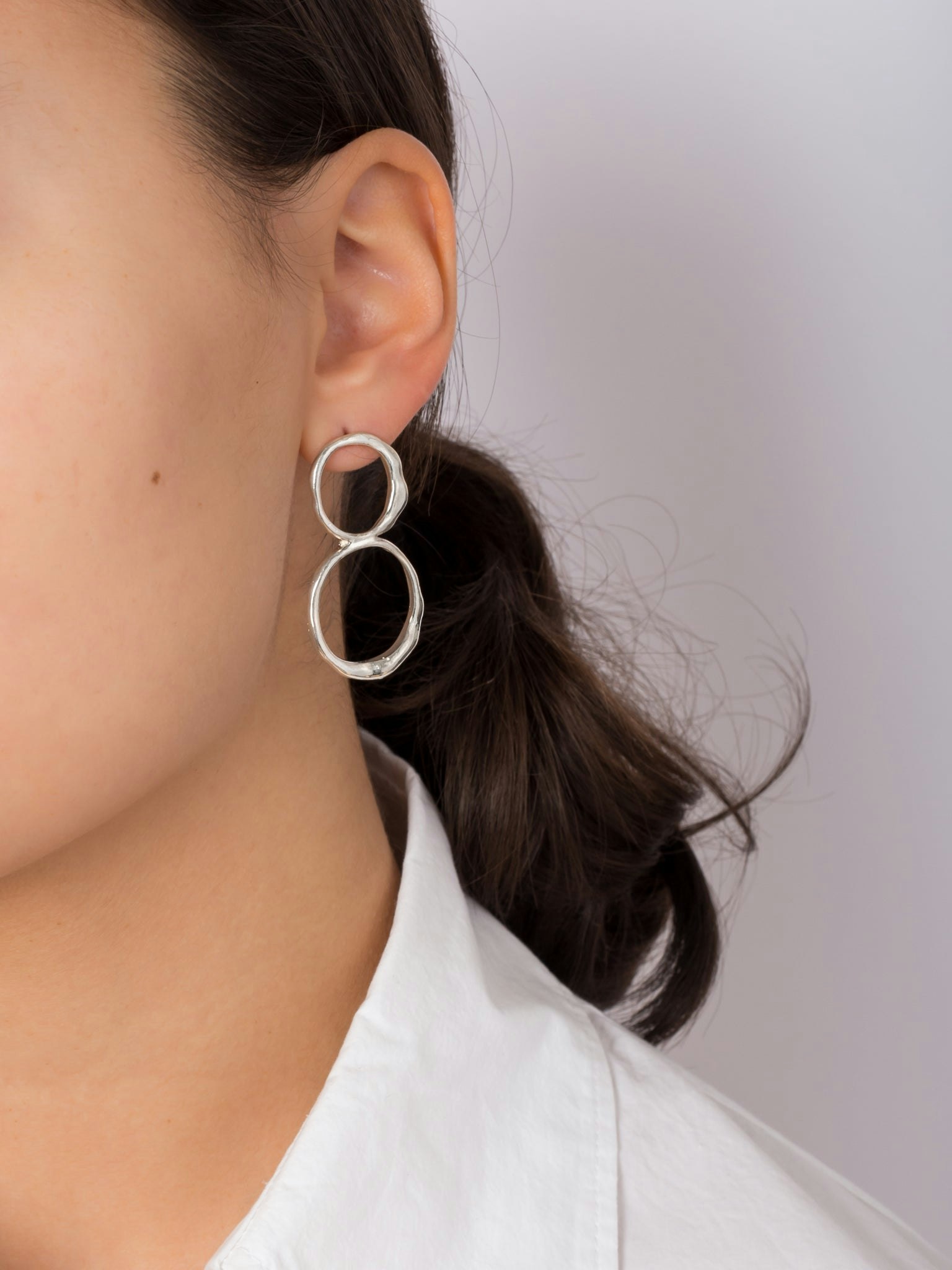 Large curves earrings photo 2