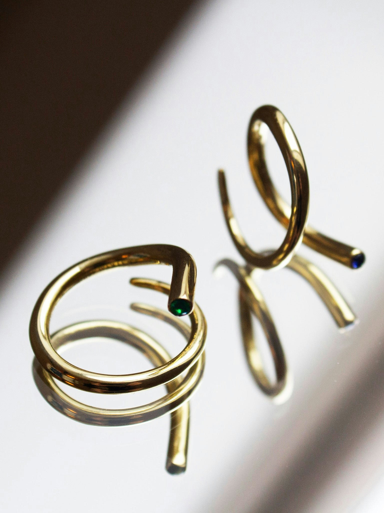 Emerald crescendo pin ring photo 3