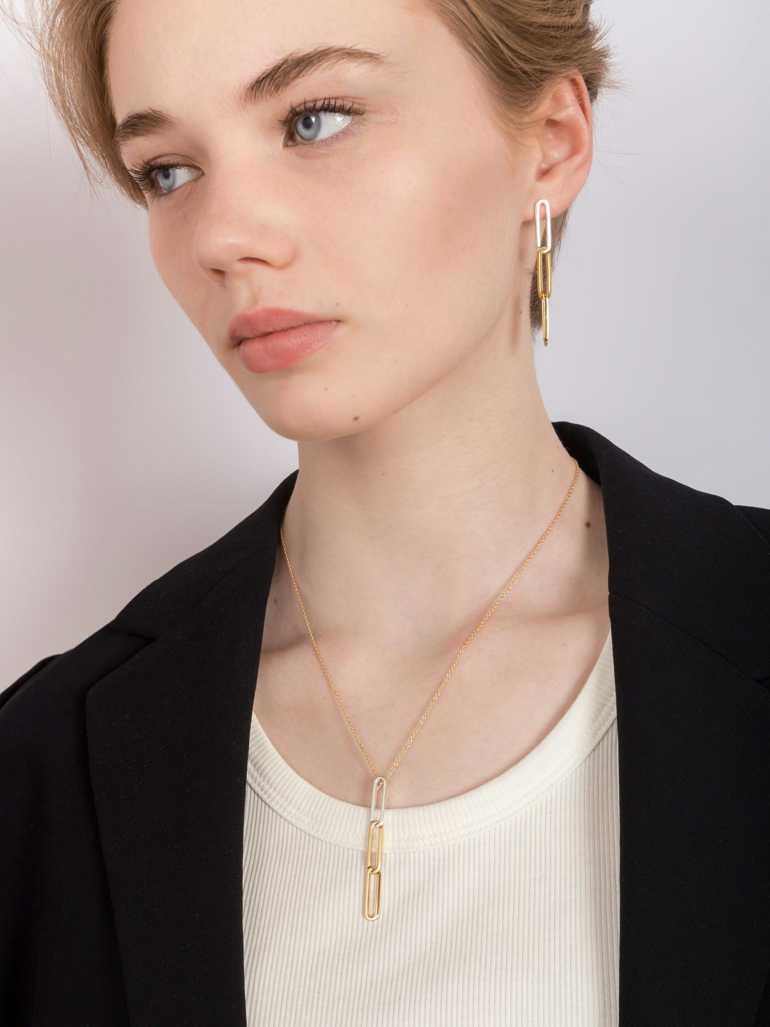 The breath pendant necklace photo 2
