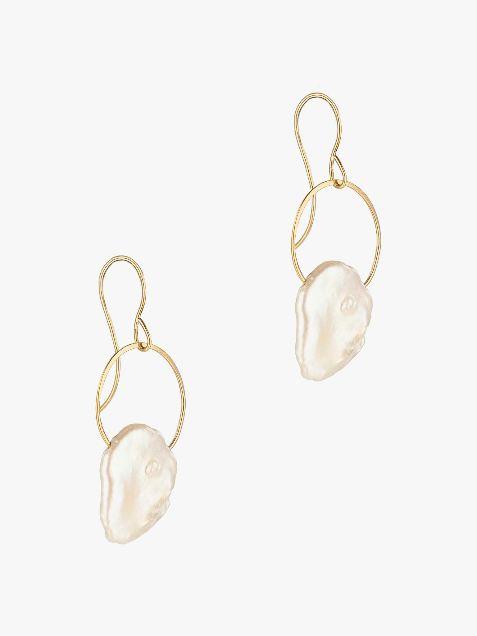 Keshi pearl drop earrings photo 1