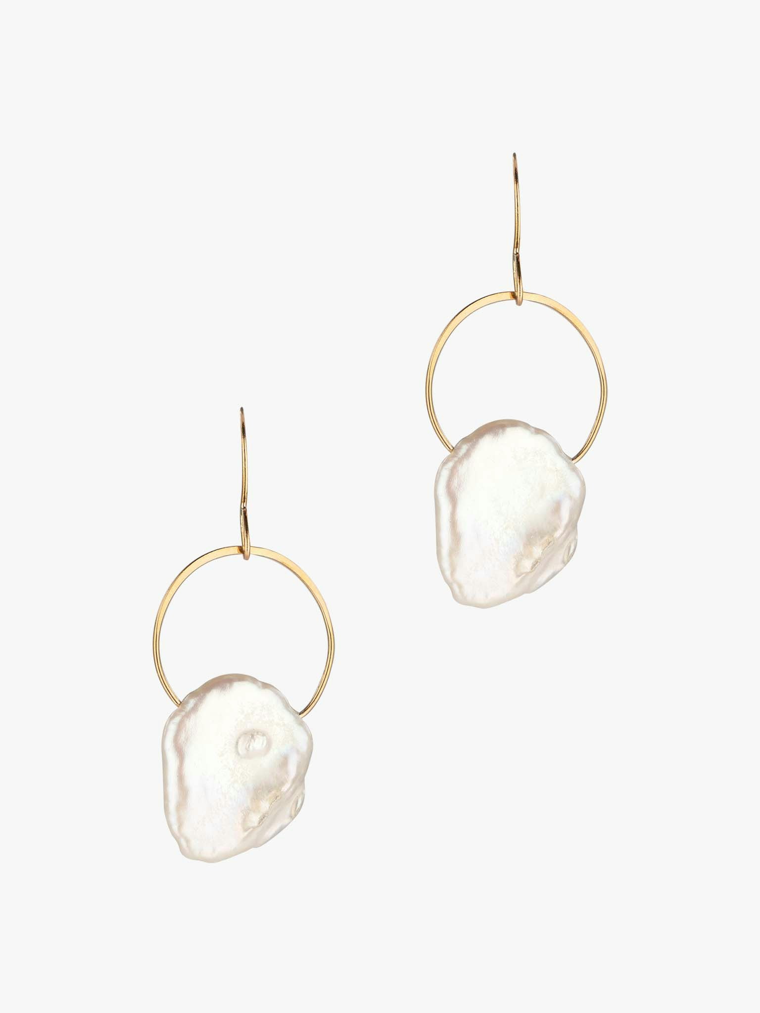 Keshi pearl drop earrings photo 3
