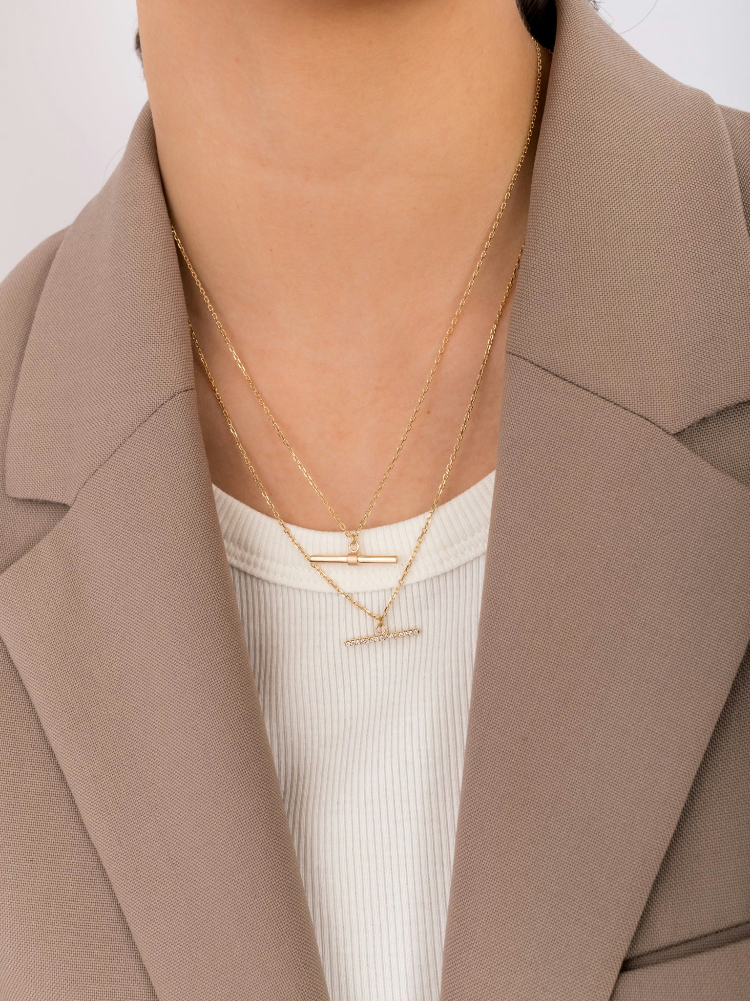 T bar pendant necklace photo 2