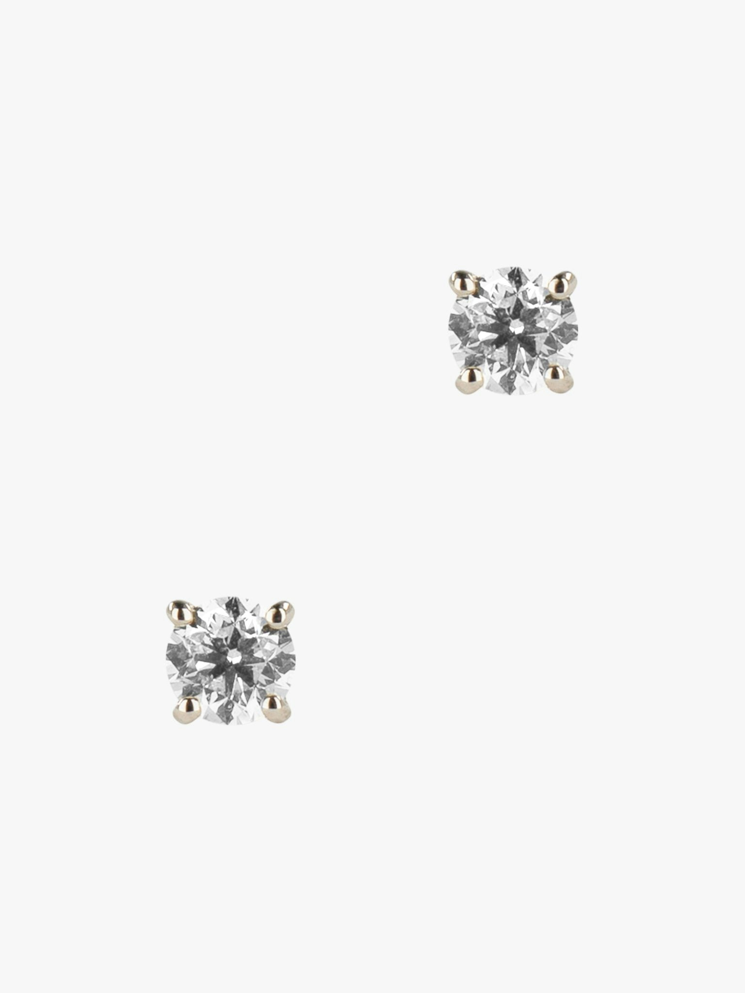 Large solitaire diamond studs photo 1