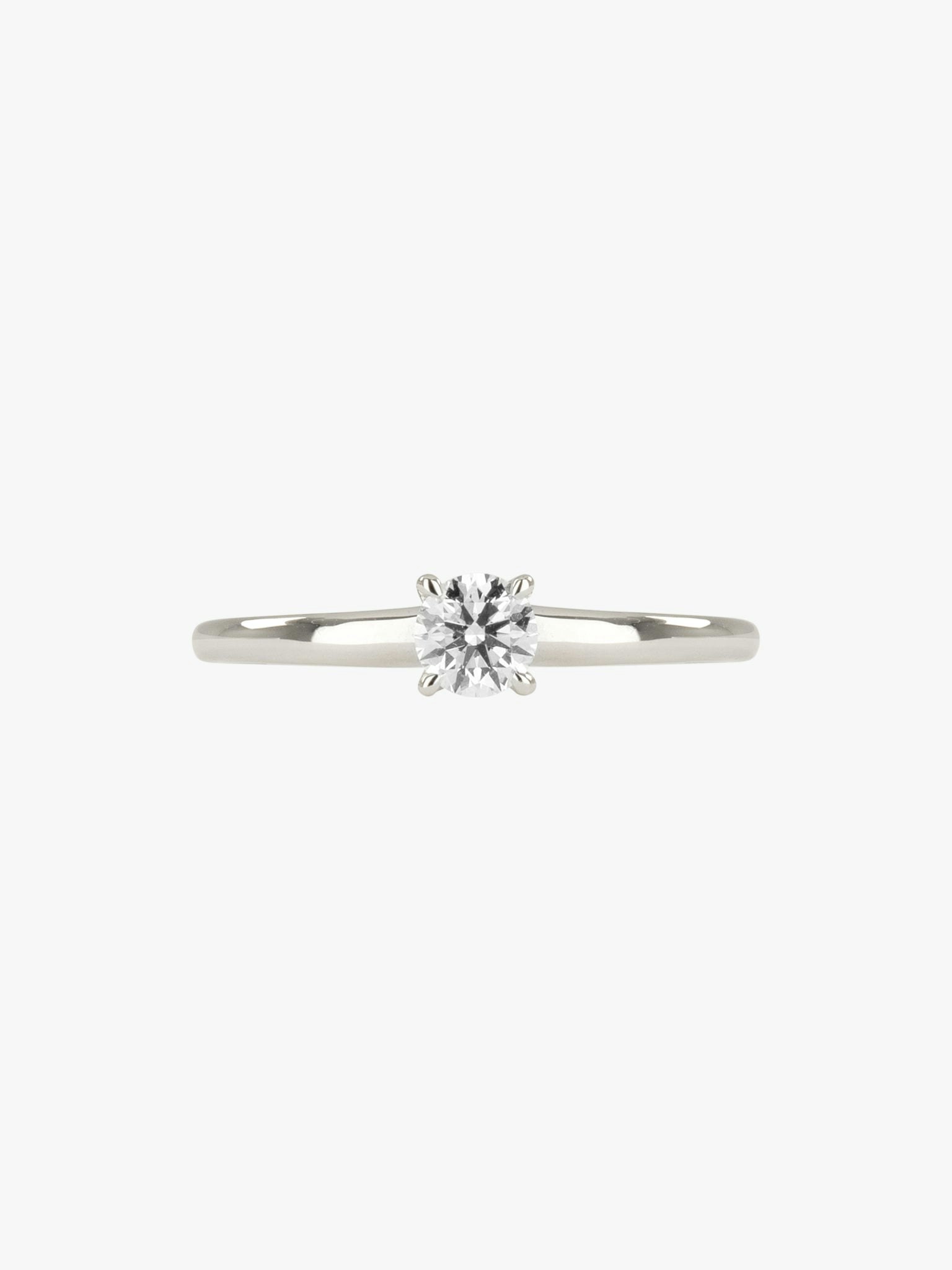 Solitaire diamond ring photo 1