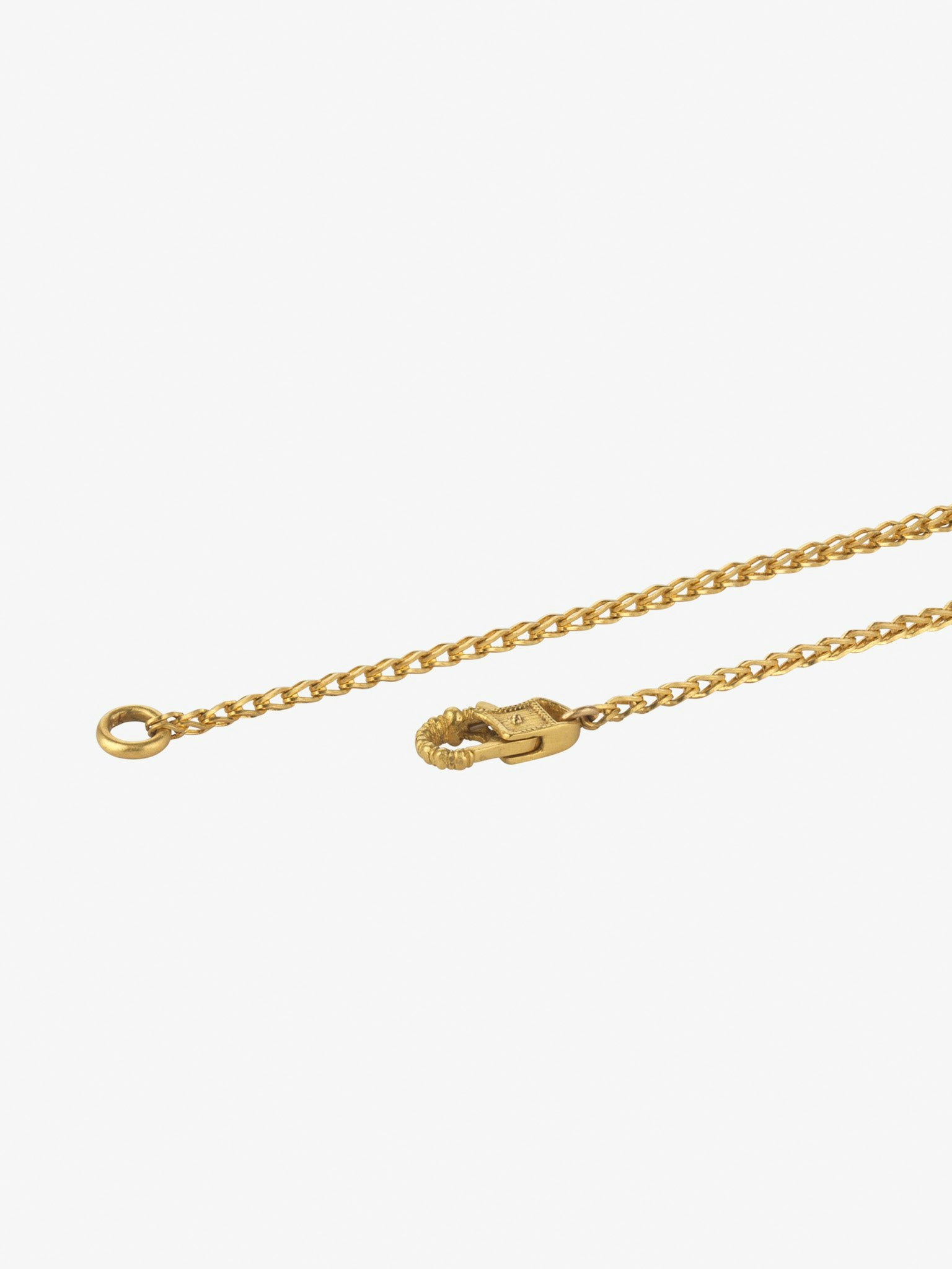 Small solo loop-in-loop chain with fibula clasp photo 4