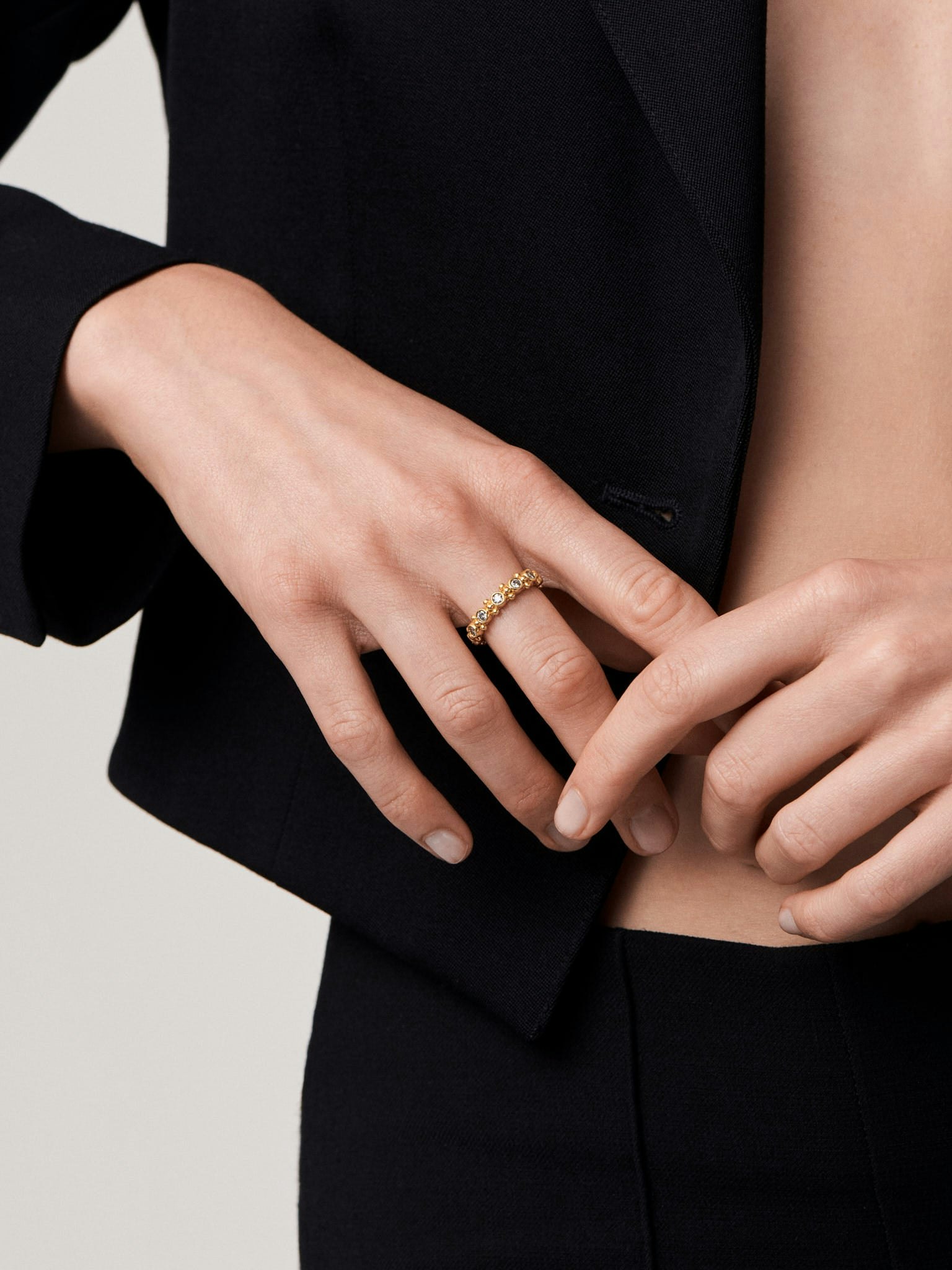 Diamond bulla aeon ring photo 2