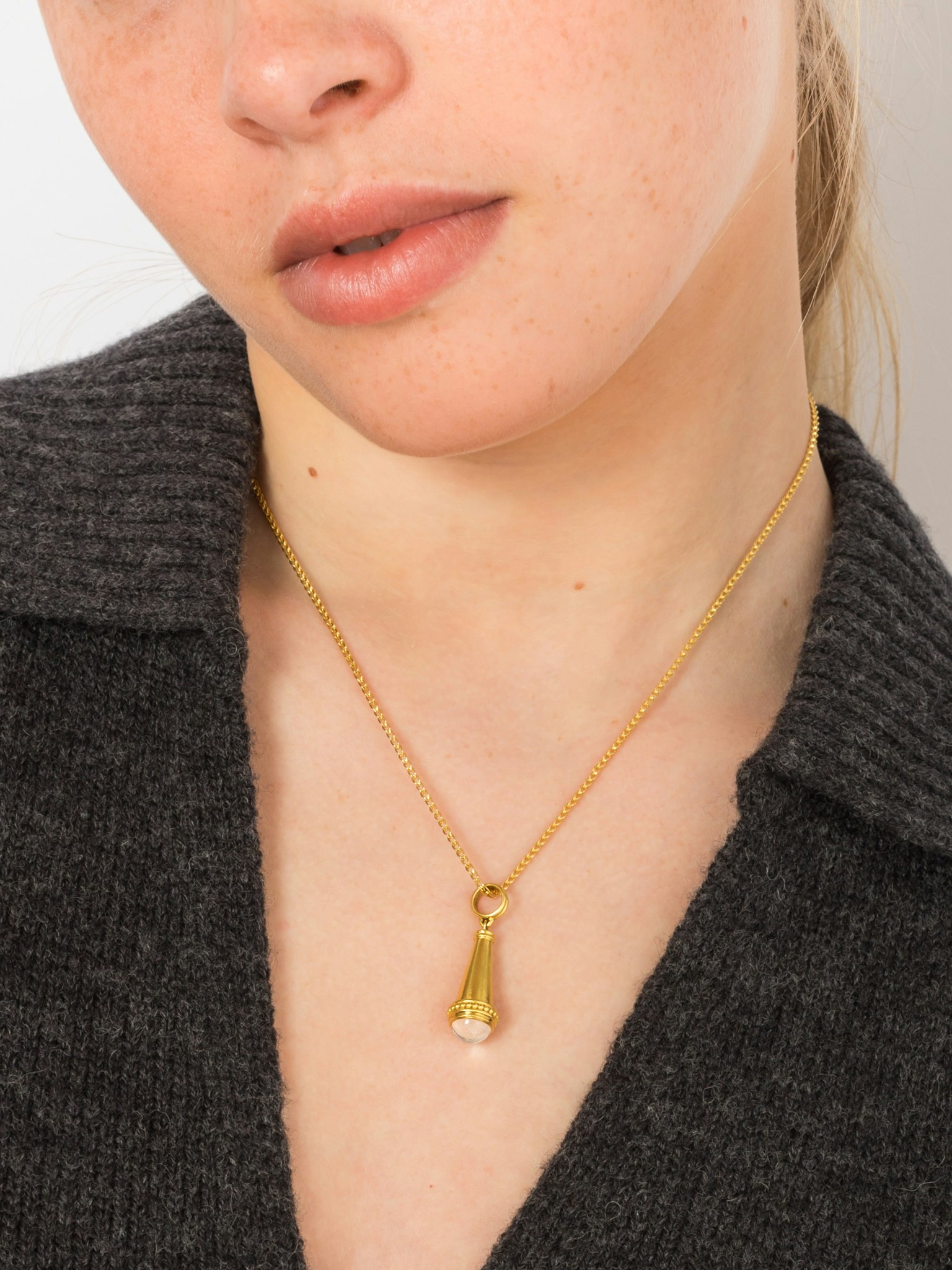 Moonstone ordo pendant photo 2
