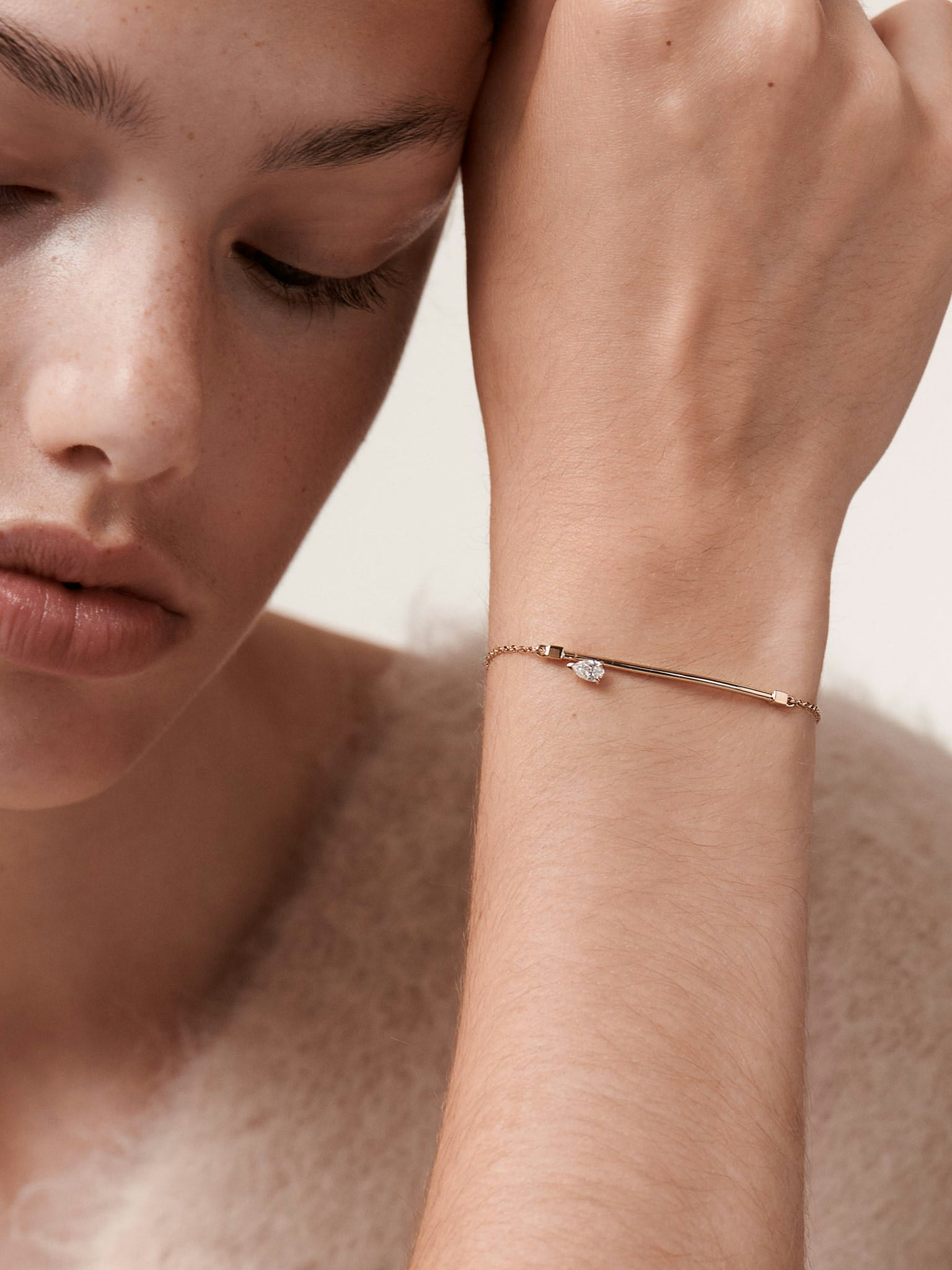 Serti sur vide chain bracelet photo 3