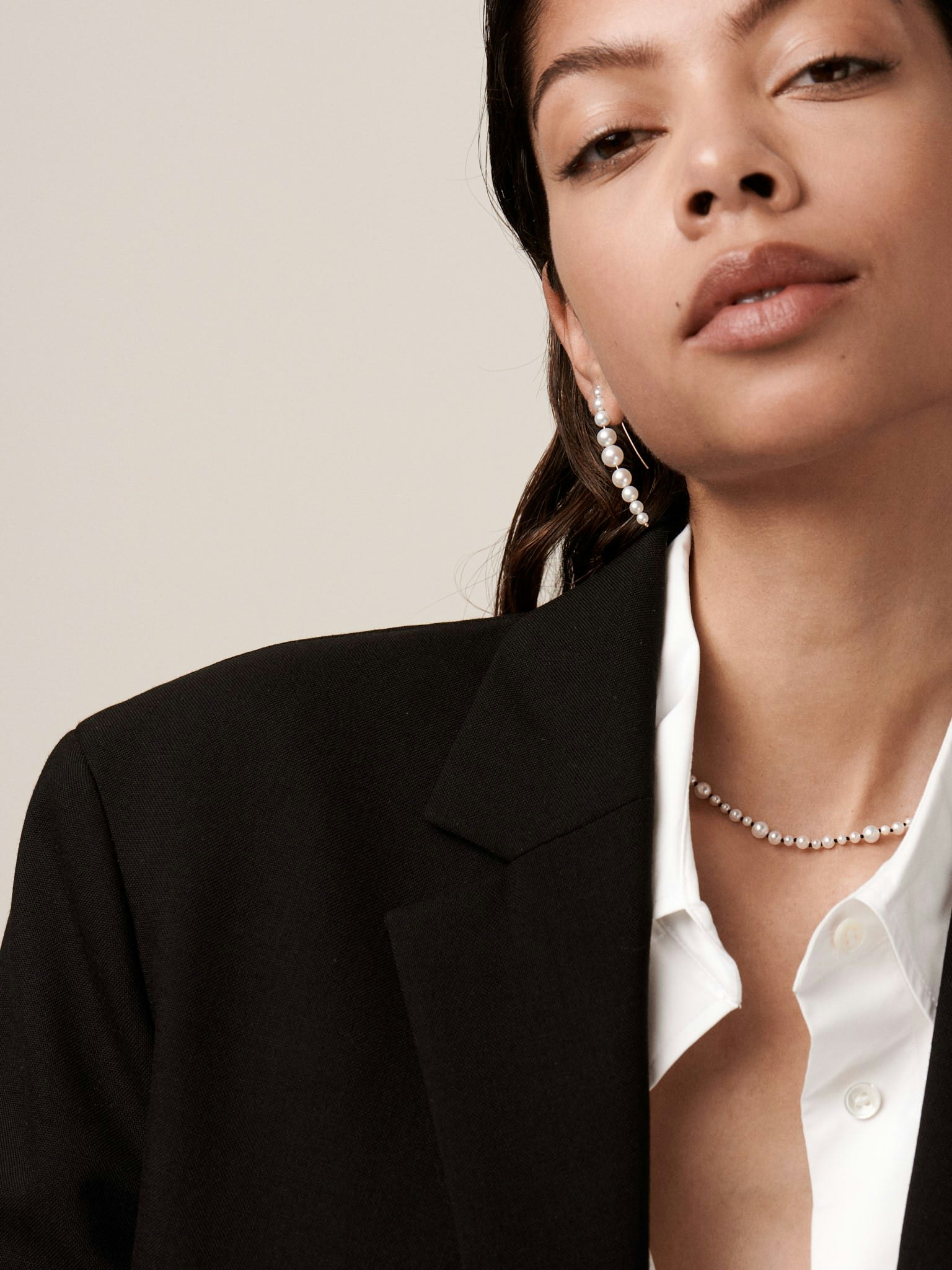 Metropolitan pearl necklace photo 4