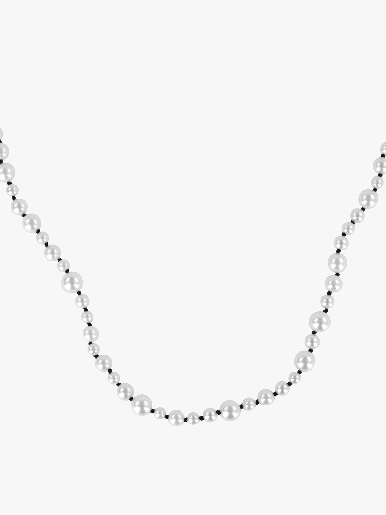 Metropolitan pearl necklace photo 3