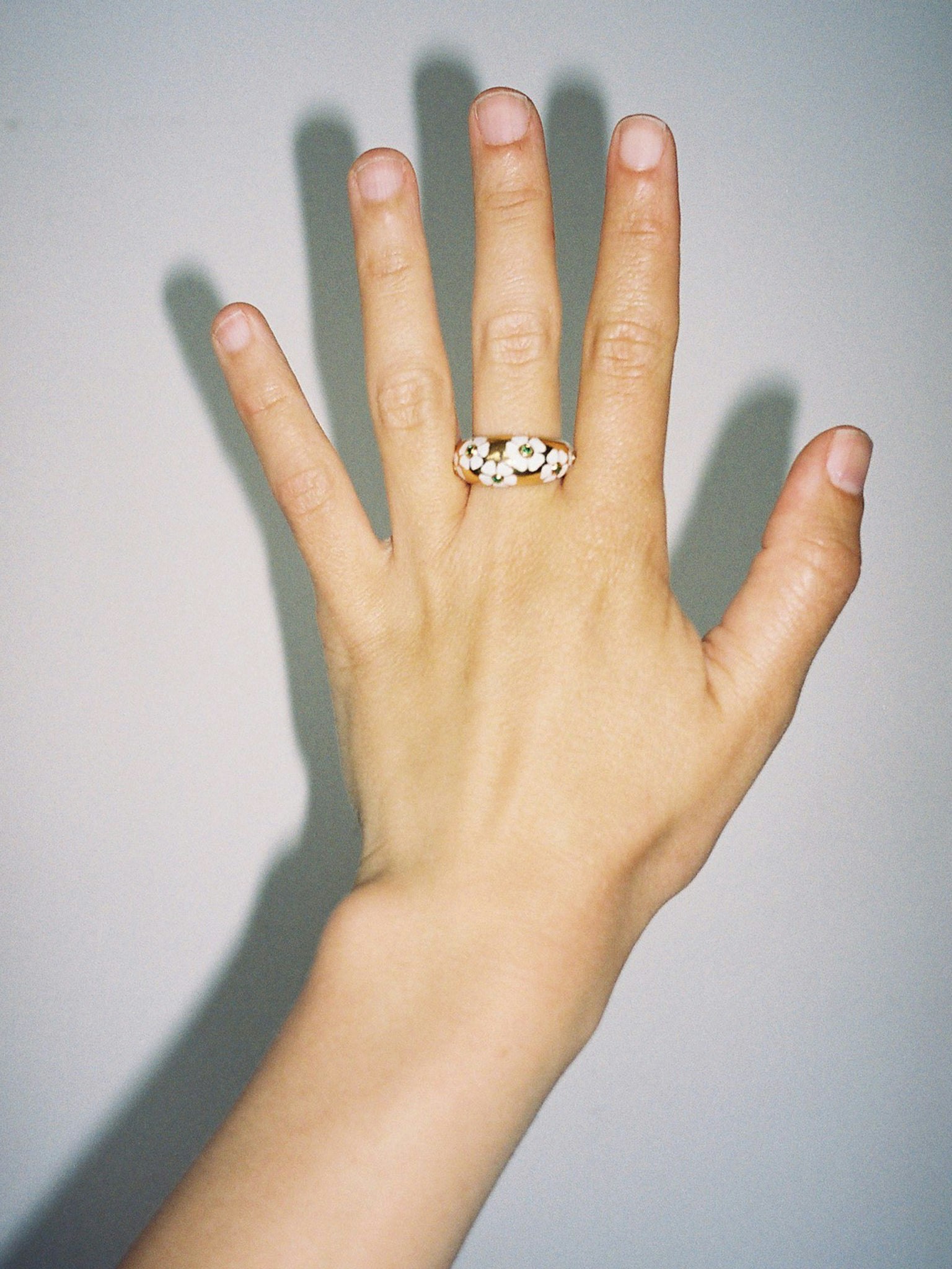 Dome flower tsavorite ring photo 5
