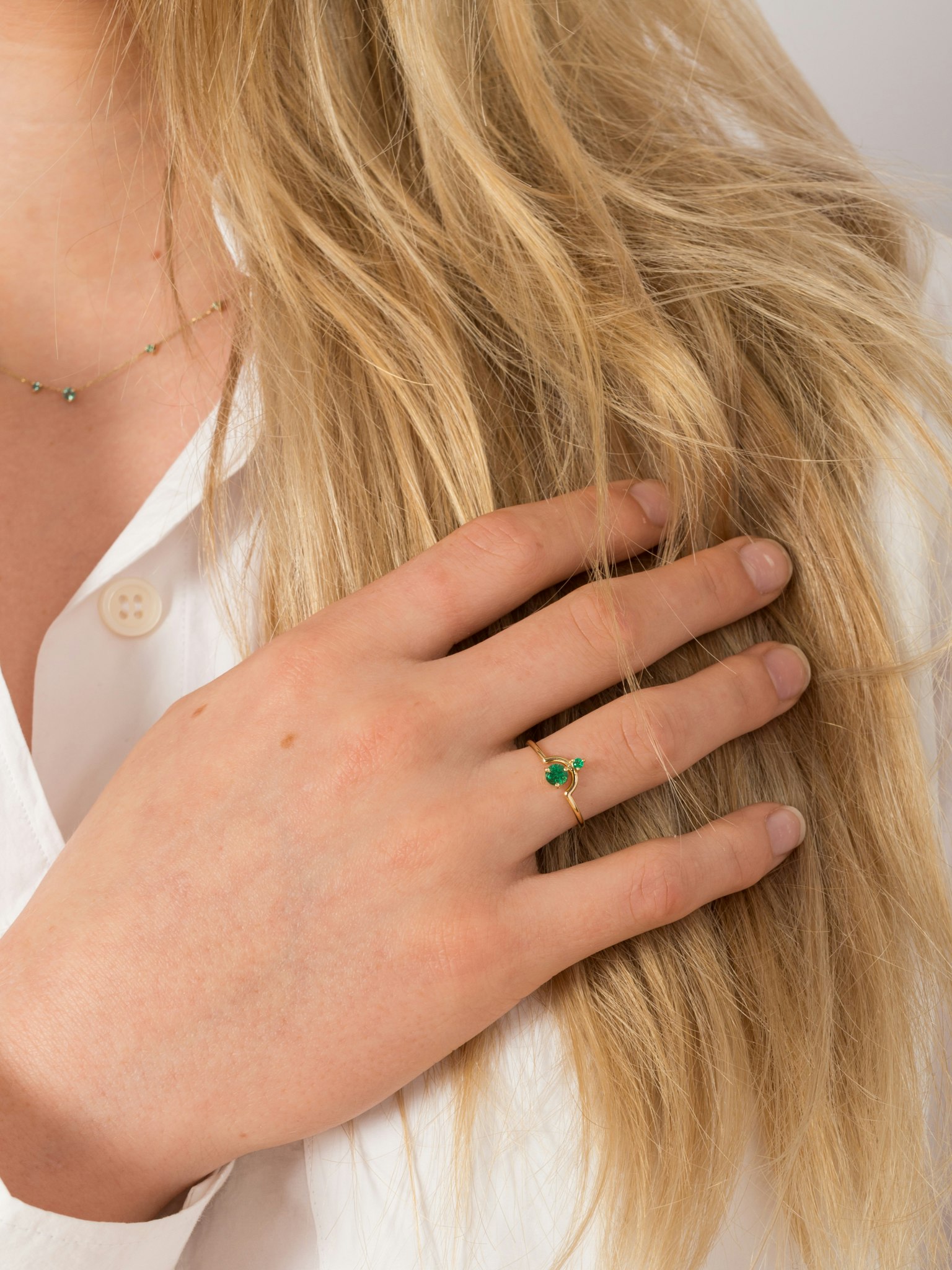 Nestled emerald ring photo 2
