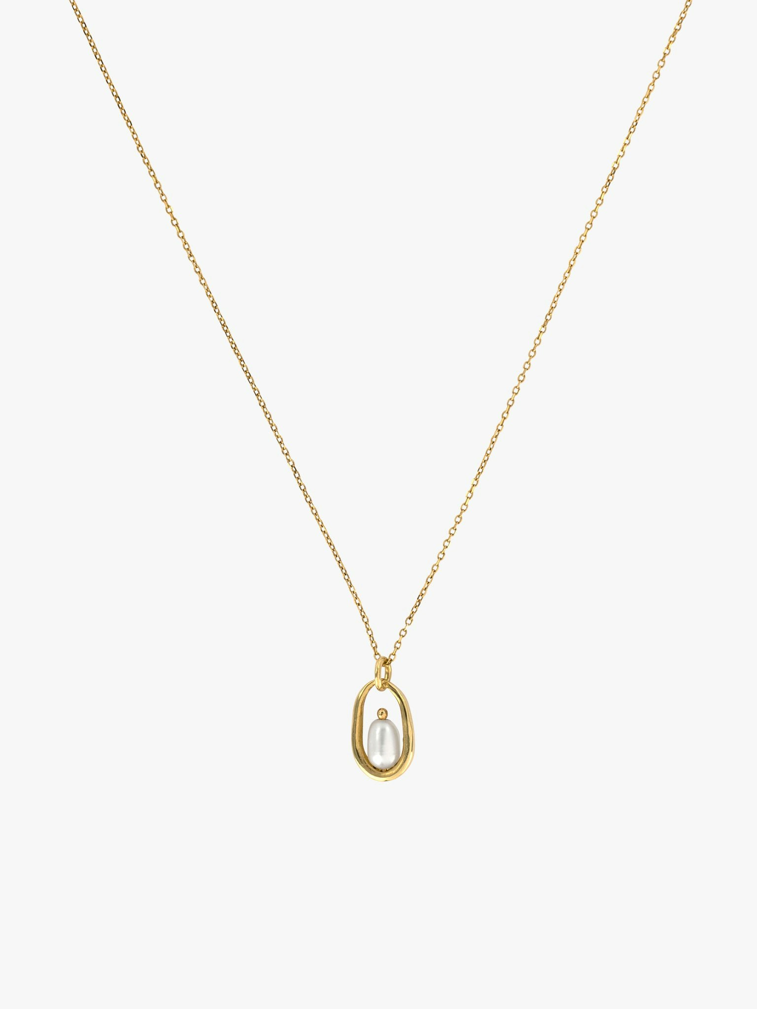 Pearl droplet necklace photo 1