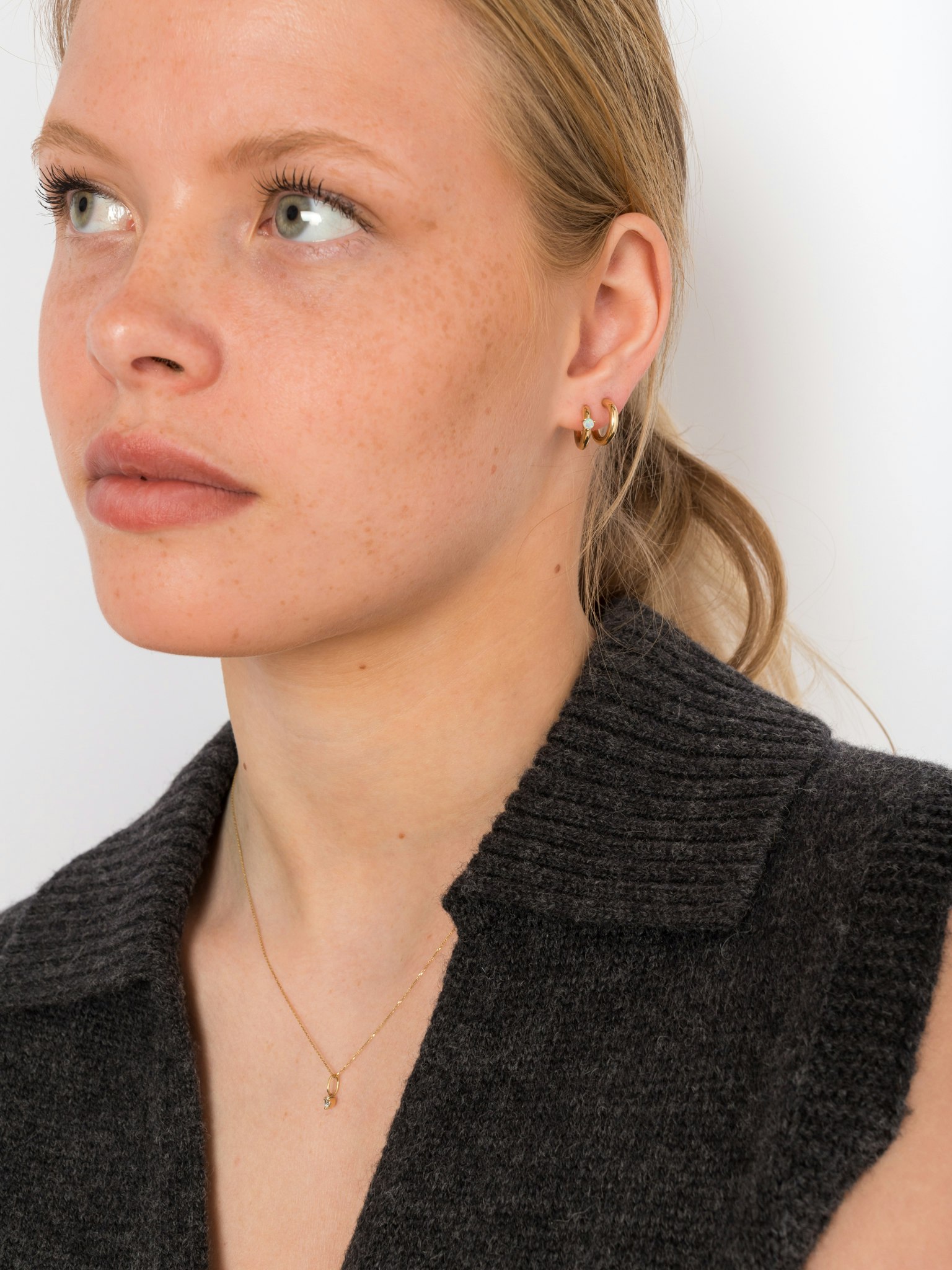 Opal clicker hoops photo 4